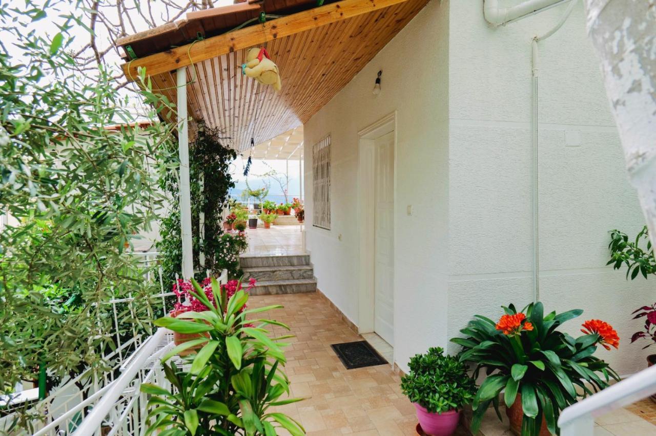 Seferi'S Apartament Apartment Sarande Ngoại thất bức ảnh
