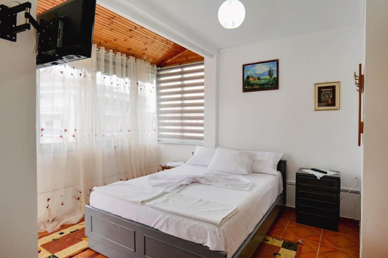 Seferi'S Apartament Apartment Sarande Ngoại thất bức ảnh