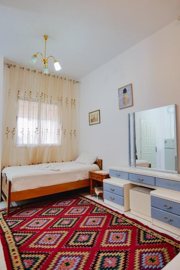 Seferi'S Apartament Apartment Sarande Ngoại thất bức ảnh