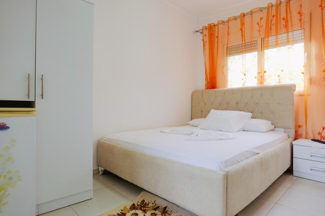 Seferi'S Apartament Apartment Sarande Ngoại thất bức ảnh
