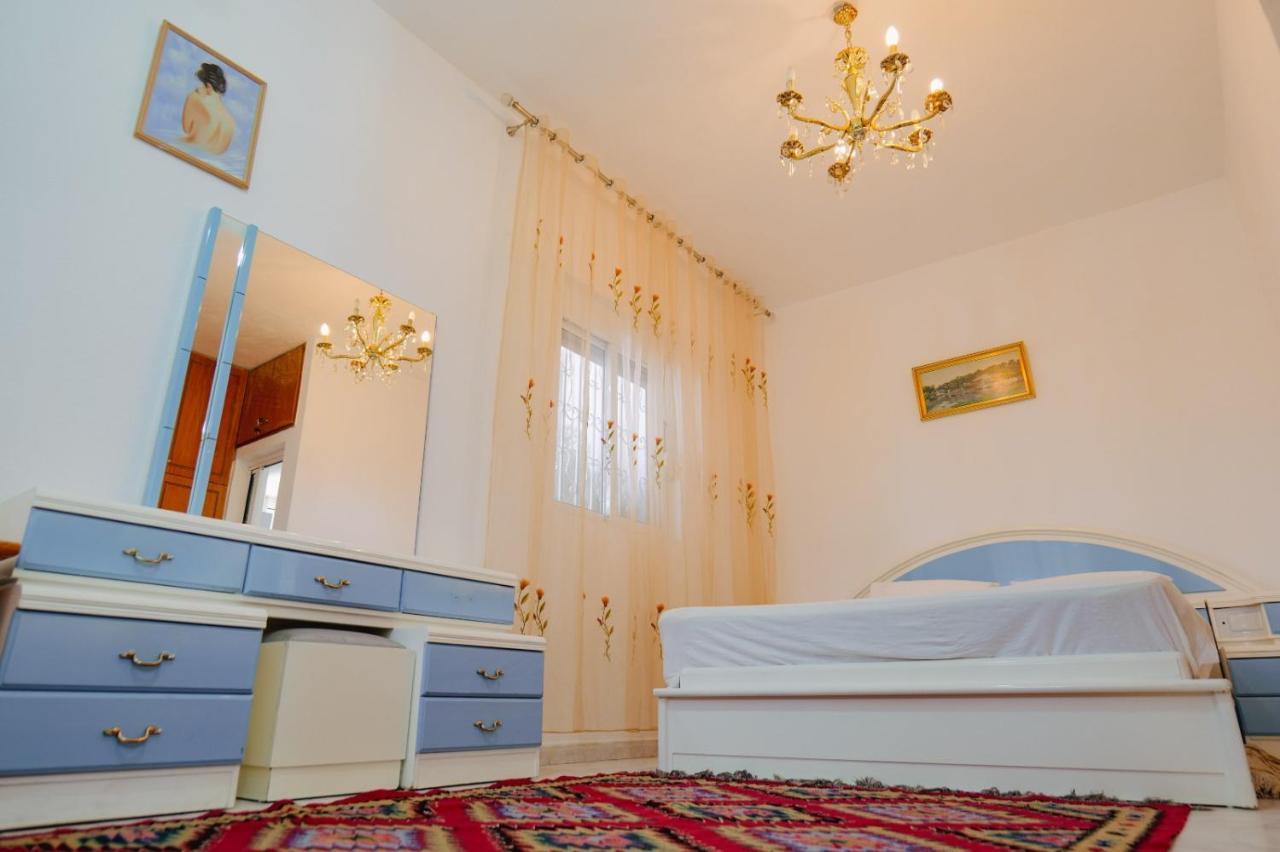 Seferi'S Apartament Apartment Sarande Ngoại thất bức ảnh