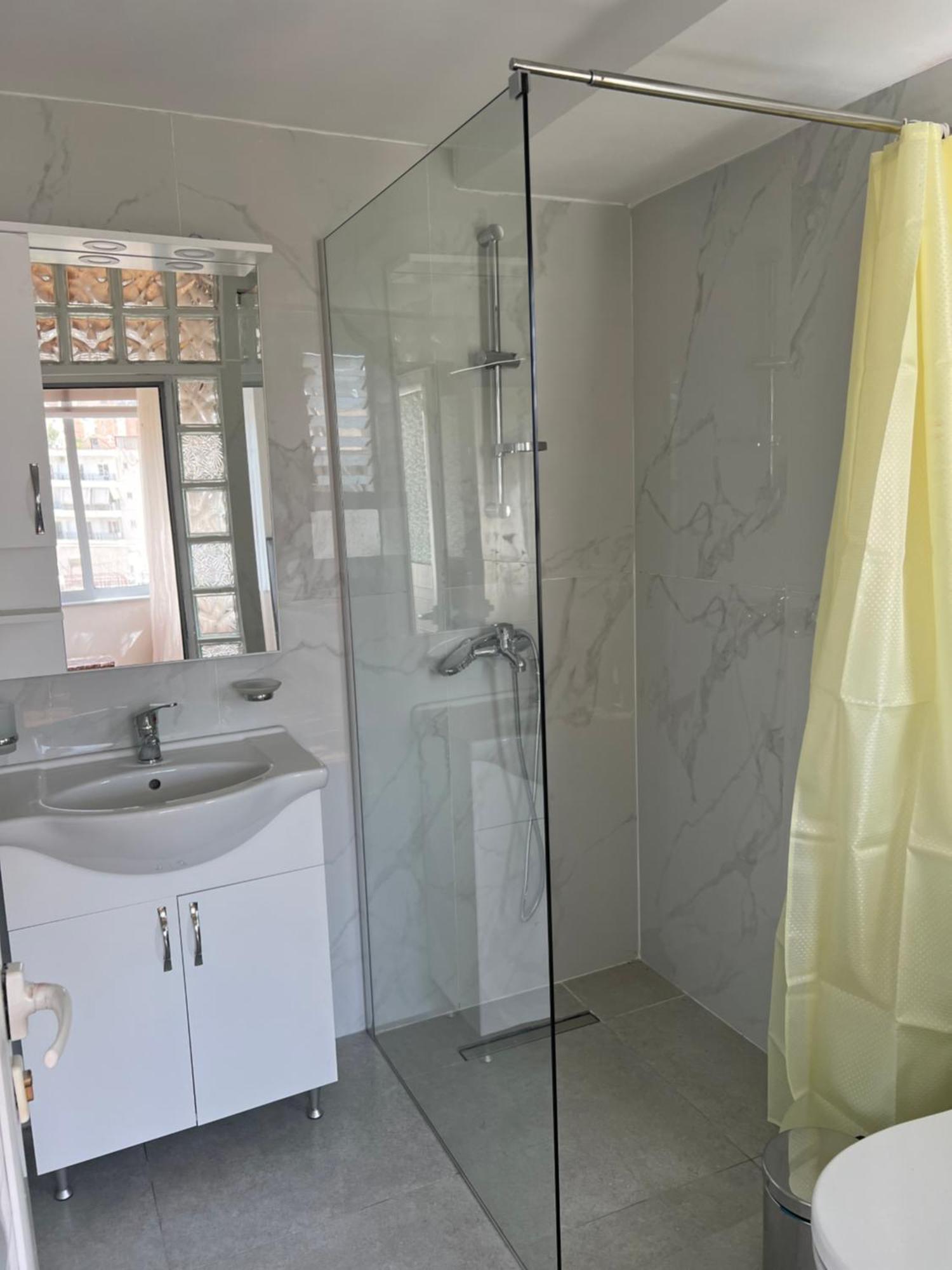 Seferi'S Apartament Apartment Sarande Ngoại thất bức ảnh